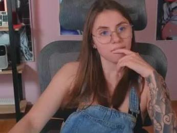 _lovelylove_ webcam chaturbate model stream image