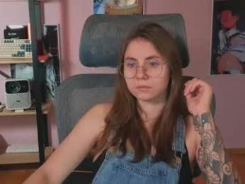 _lovelylove_ webcam chaturbate model stream image