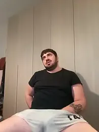 bear_skinny webcam stripchat model stream image