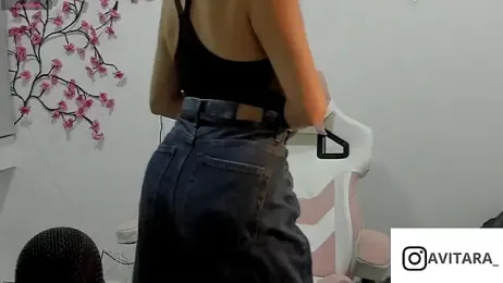 vanesita_ webcam model stream image