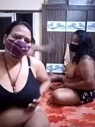 LoveOnStream webcam model stream image