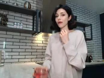 milla_bella webcam chaturbate model stream image