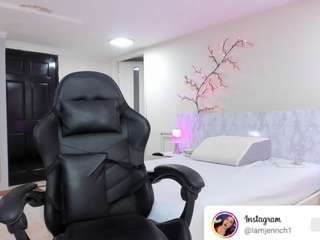 charolbruce webcam model stream image