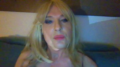 Danessa22 webcam model stream image