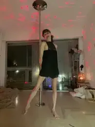 Chris06d22@xh webcam stripchat model stream image