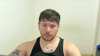 Eskolhandsome webcam model stream image