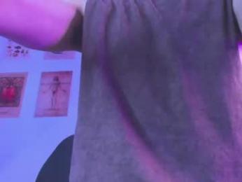 black_skull22 webcam model stream image