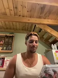 Axel_black10 webcam model stream image