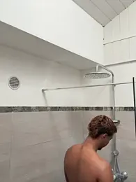 Axel_black10 webcam model stream image