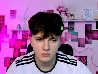 travis-wolf webcam camsoda model stream image