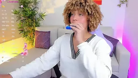 natty_romanof_18 webcam model stream image