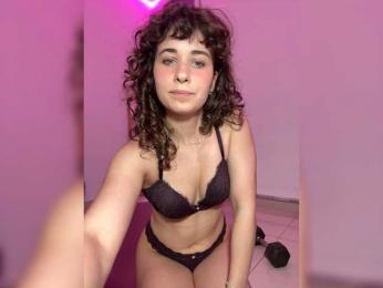 Alisa-kissa webcam model stream image