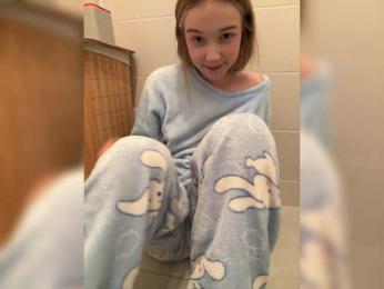 MimiMila webcam bongacams model stream image