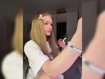 devo4ka_ webcam bongacams model stream image