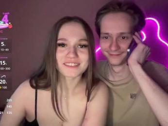 titsDestroy2008 webcam model stream image
