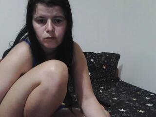 Alexa Carbon webcam model stream image