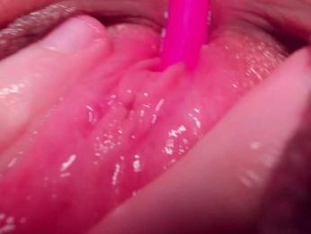 teeencute webcam bongacams model stream image