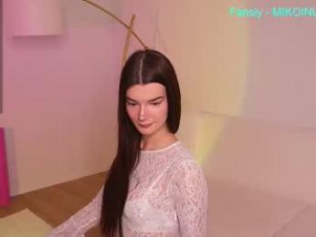 kisapisa434 webcam chaturbate model stream image