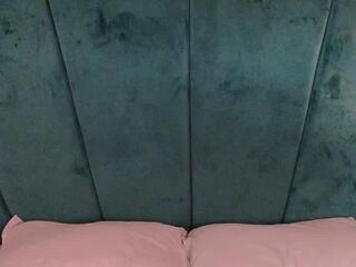 Aaron Ez webcam model stream image