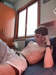 ethantwinki webcam model stream image