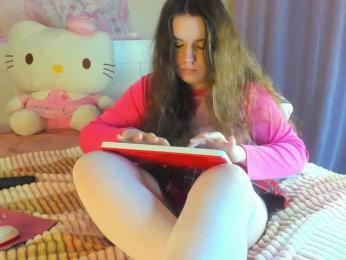 Kuraii webcam model stream image