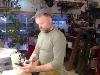 seattlemanwhore webcam model stream image