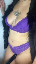 Violetta2022 webcam model stream image