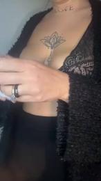 Violetta2022 webcam model stream image