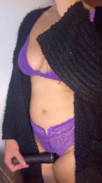 Violetta2022 webcam model stream image