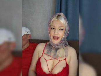 AlenkiyCvetochek webcam model stream image