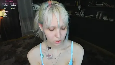 DelorisDetrich webcam model stream image