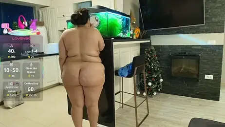 Layla- webcam model stream image