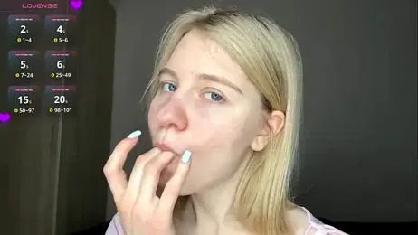 OdelinaFicken webcam stripchat model stream image