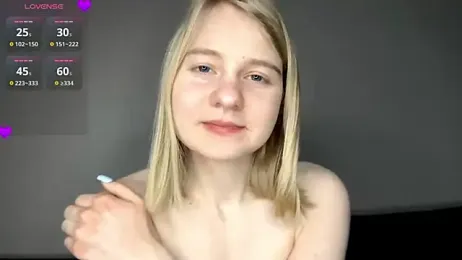 OdelinaFicken webcam stripchat model stream image