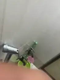 lovebug_69 webcam model stream image