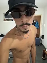 Magriim027 webcam model stream image