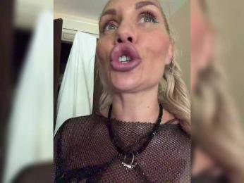 Tvoyasamka77 webcam bongacams model stream image