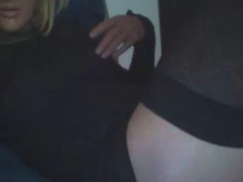 HOLGAXTE webcam model stream image