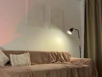 tokyo_blomm webcam model stream image