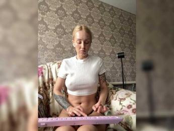 StreKoza webcam bongacams model stream image