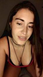 Memiii04 webcam model stream image