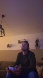 super_jongen webcam model stream image