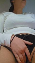 Chia562002 webcam cam4 model stream image