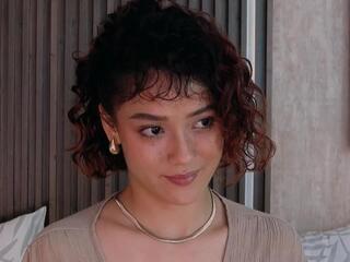 Lucia Saanvi webcam model stream image