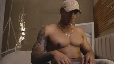 Logan_Varela webcam model stream image