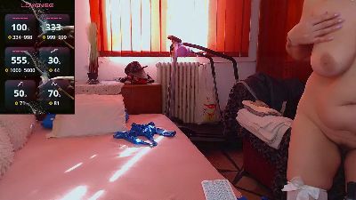 MilfDolores webcam model stream image