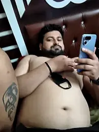 moustache72 webcam model stream image