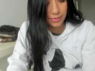 emilybrowm webcam camsoda model stream image