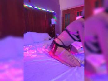 TinyTemptressChanel webcam model stream image