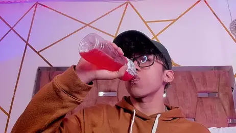 AkazaBoy_ webcam model stream image